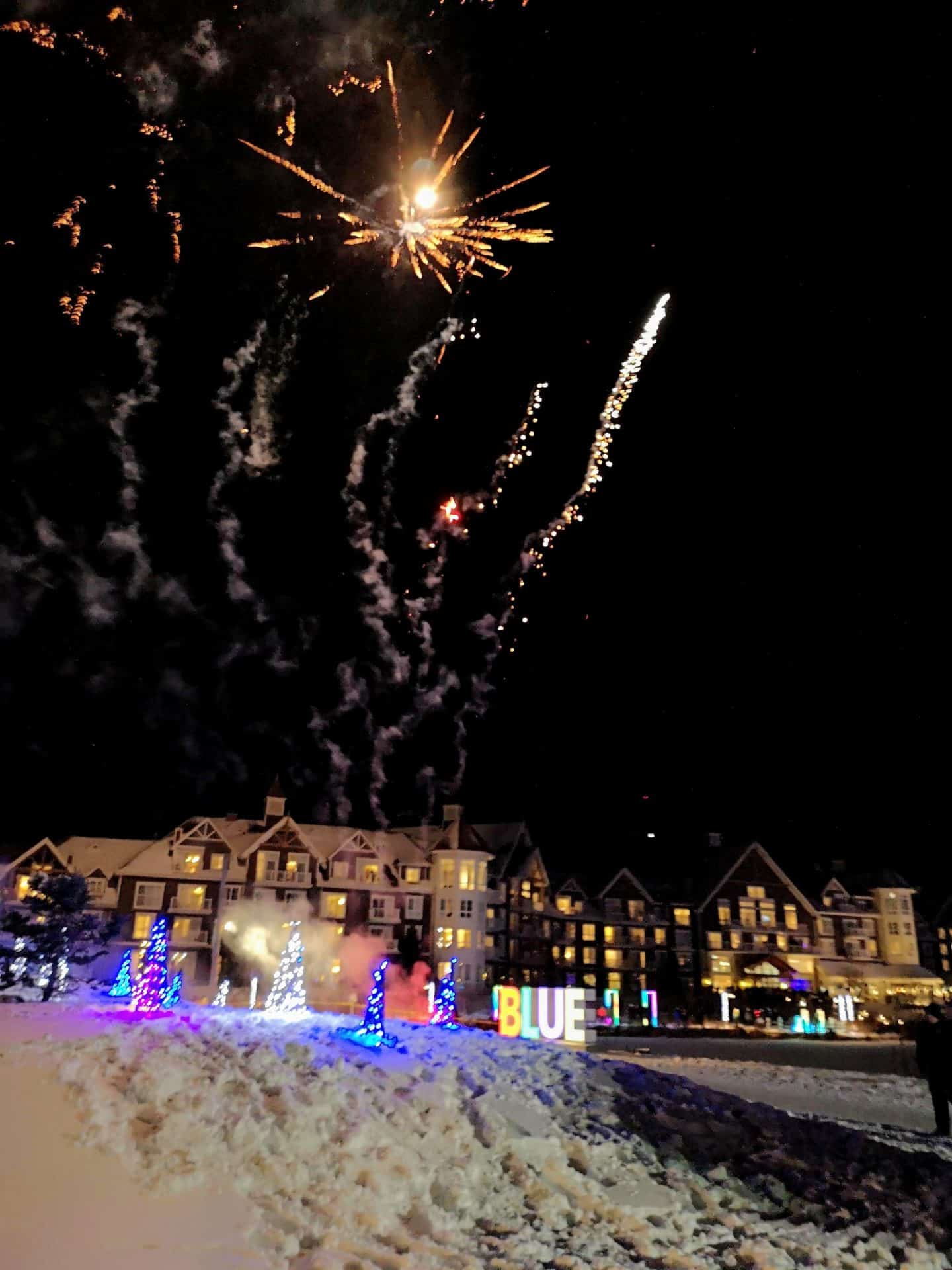 Discover the ultimate Blue Mountain winter getaway! Ski the slopes, ice skate, enjoy the Scandinave Spa Blue Mountain, and explore Blue Mountain Village. Book top Blue Mountain hotels and experience magical Holiday Magic lights. #BlueMountain #BlueMountainOntario #WinterGetaway #BlueMountainHotels #BlueMountainSpa #HolidayMagic #WinterActivities #ThingsToDoInBlueMountain #BlueMountainVillage #OntarioWinter