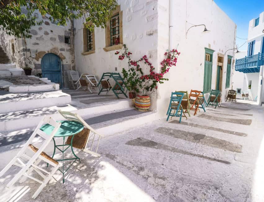 Discover the best Greek islands for holidays. Explore beaches, culture, food, and itineraries in this ultimate guide to Greece&rsquo;s island destinations.