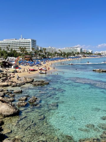 Discover the best beaches in Cyprus — from Ayia Napa to Larnaca. Find crystal waters, hidden coves & family spots in this travel guide.