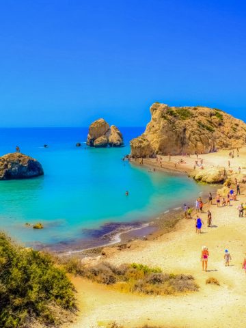 Discover 25 fun facts about Cyprus culture, from food and festivals to traditions and mythology. Explore the island’s rich heritage and unique way of life.