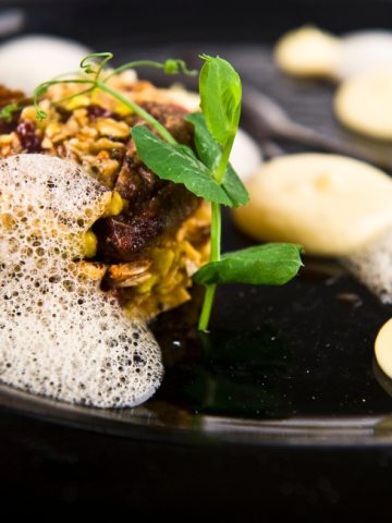 Explore the top Toronto restaurants Michelin stars in 2025. Discover fine dining gems from sushi counters to Italian osterias and farm-to-table experiences.