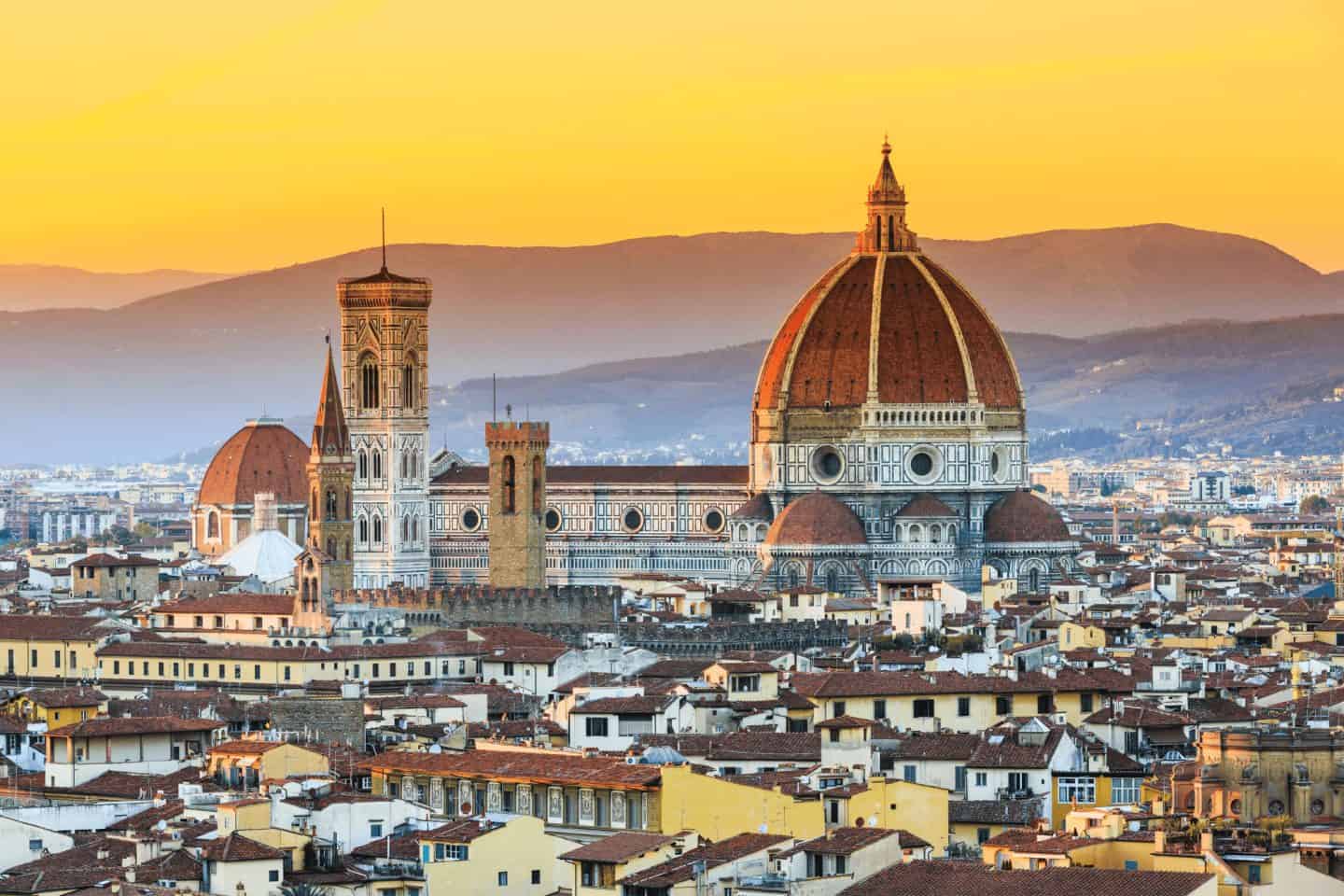 Planning a trip to Tuscany? Discover the best things to do in Florence, Italy — from iconic art and architecture to delicious local food and hidden gems. Don’t miss this Florence bucket list!