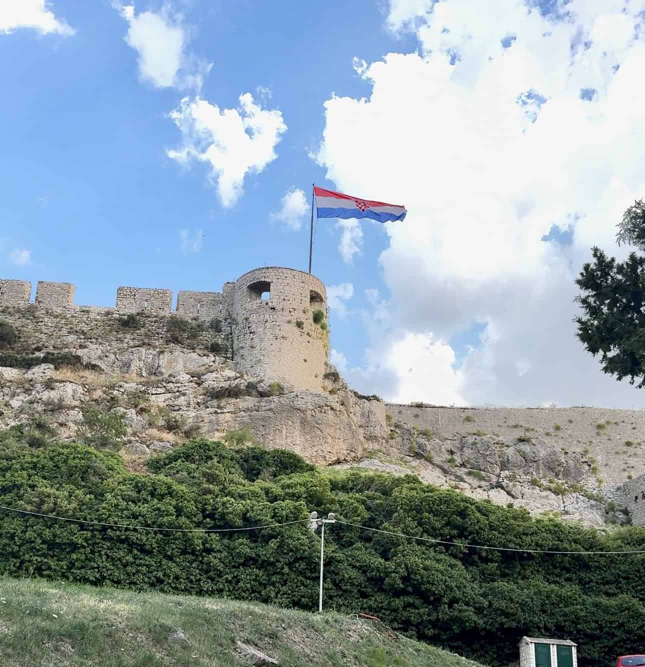 Explore Klis Fortress near Split &mdash; Croatia&rsquo;s historic mountaintop stronghold featured in Game of Thrones. Learn what to see, how to visit, and best times to go.