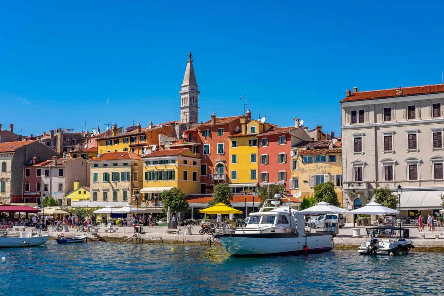 rovinj from pula istria croatia
pula kroatien
pula croatia
