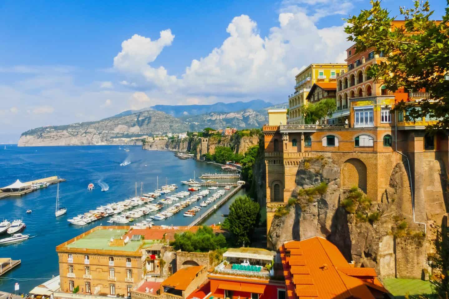 views of sorrento italy cliffs
Sorrento Italia or Sorrentina Italy
