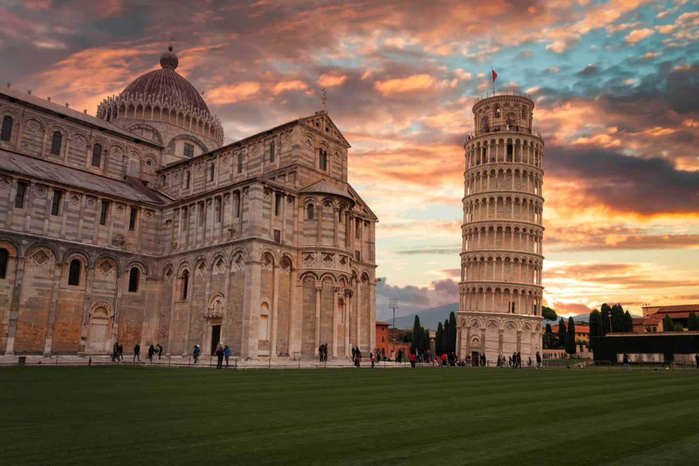 square of miracles things to do in pisa italy