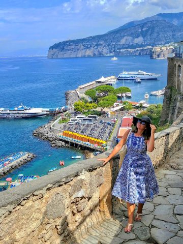 views from above of sorrento italy