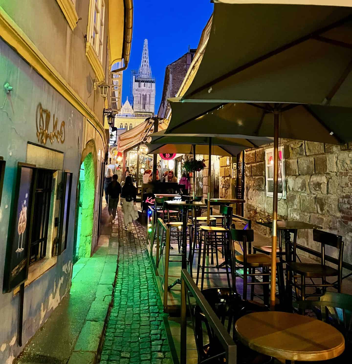 zagreb restaurants street alley in zagreb at night