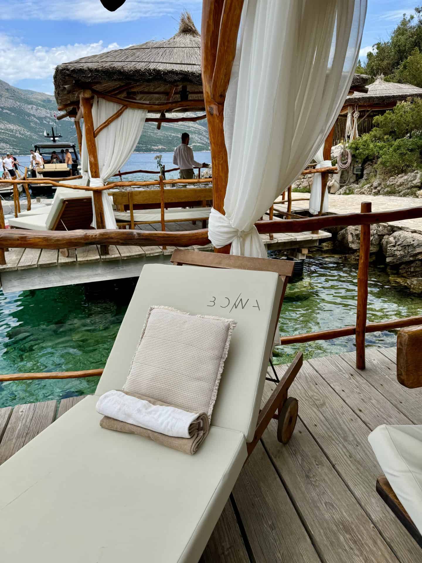 Private cabanas at BOWA Dubrovnik overlooking the sea on &Scaron;ipan Island

dubrovnik kroatien
islands restaurants
dubrovnik croatie
sipan
restaurant dubrovnik
dubrovnik croacia
restaurants dubrovnik best
dubrovnik kroati&euml;
dubrovnik restaurant
best beach in dubrovnik